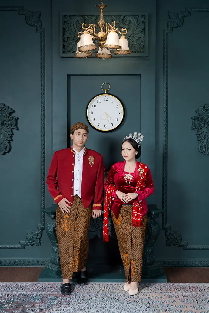 Foto Prewedding Adat Jawa Terdekat